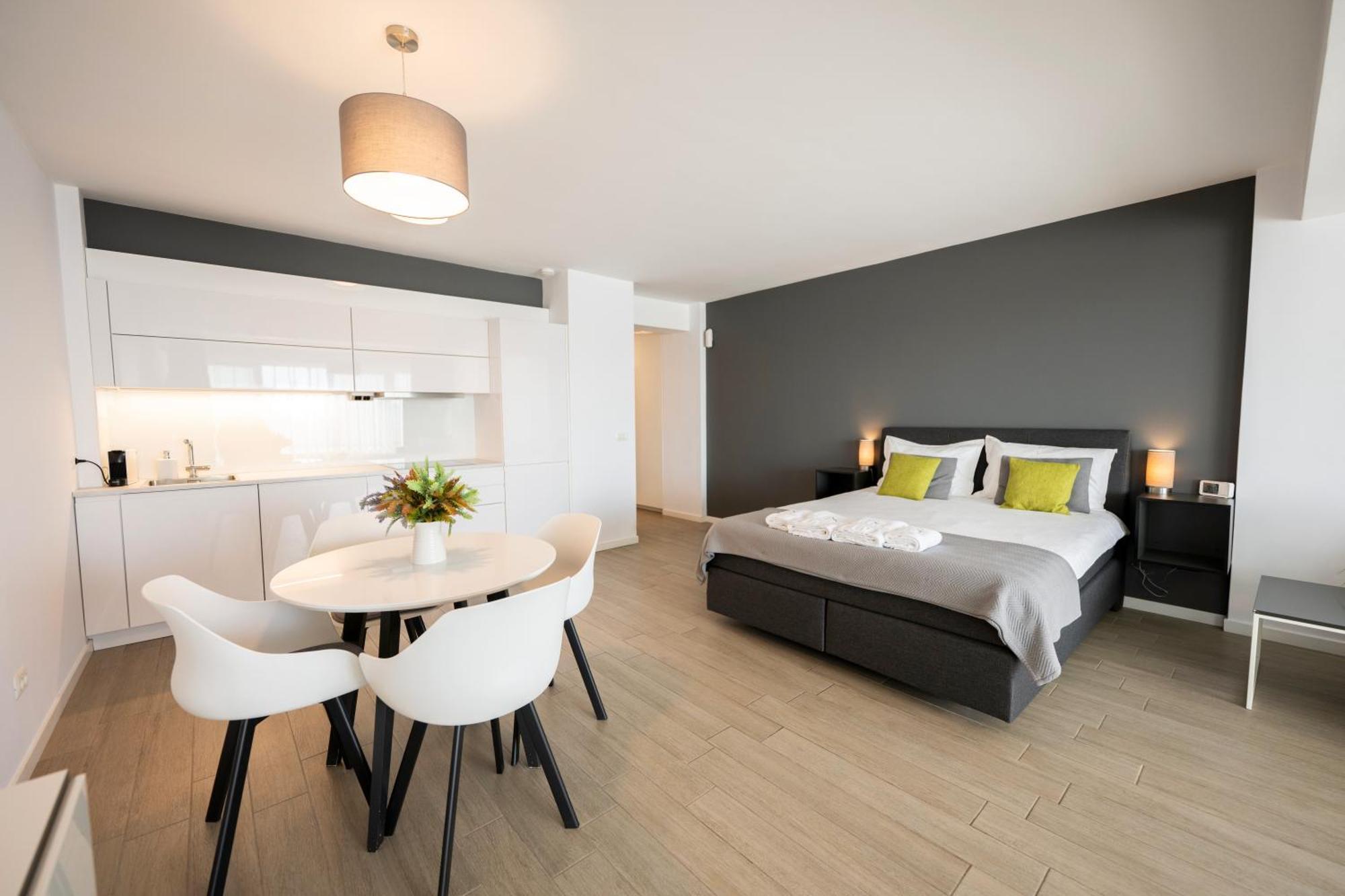 Lounge 8 Studios Oradea Zewnętrze zdjęcie